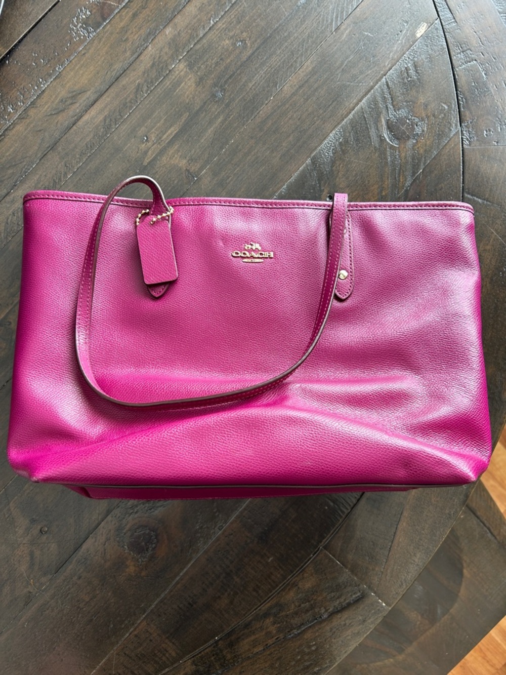 Coach City Medium Tote